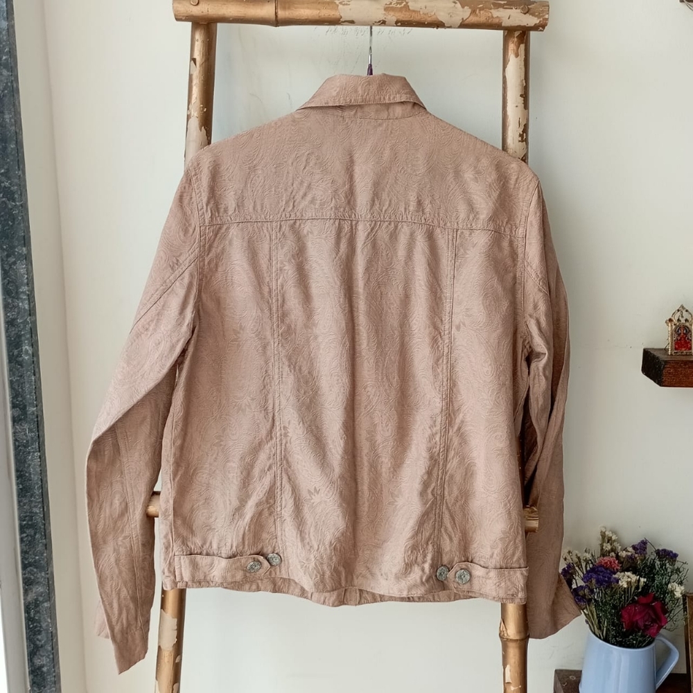 ♥️ Paisley Light Pink and Tan Jacket - Picture 3 of 16